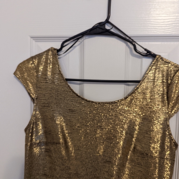 Gold mine dress - Picture 2 of 6